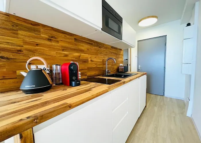 Front De Renove * Le Barcarès