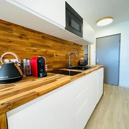 Front De Renove * Le Barcares