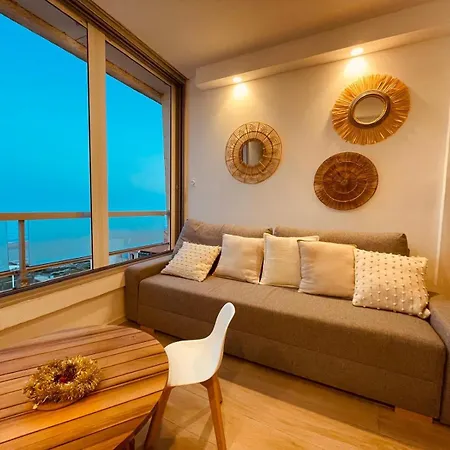 Front De Renove Le Barcares