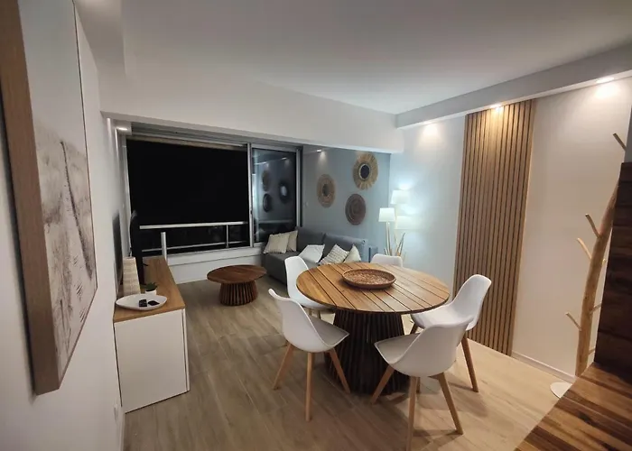 Front De Renove Lägenhet *